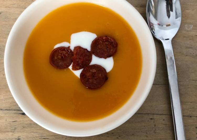 Soupe de butternut au chorizo