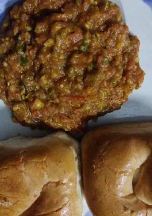 পাও ভাজি(Pav bhaji recipe in Bengali) রেসিপির প্রধান ছবি