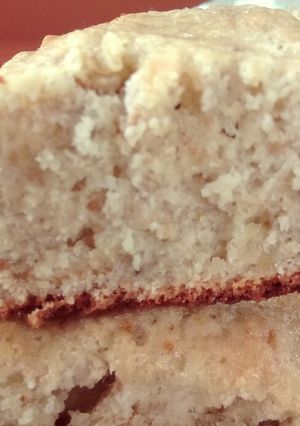 Una foto de Torta de banana 🍌🍌 con harina integral