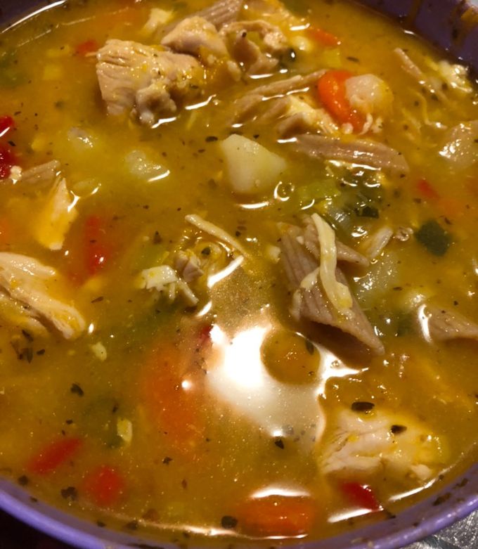 Una foto de Minestrone de Pollo (sopa italiana de verduras)