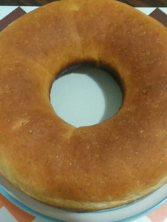 Una foto de Rosca de pan en cazuela horno (horno milagro)