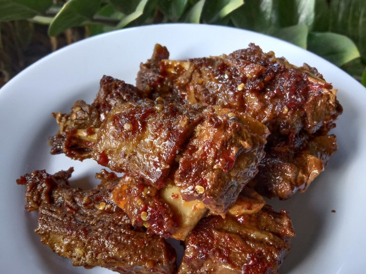 Langkah Mudah untuk Membuat Iga Bakar Bumbu Rujak Anti Gagal