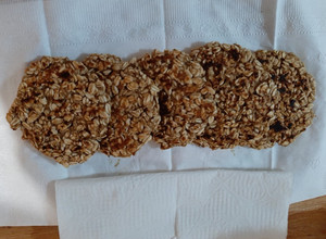 Una foto de Galletas 🍪 de avena, 3 ingredientes y sin horno 😱
