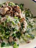 Spaghetti with White Sauce, Chives, and Sichuan Pepper Fried Pork