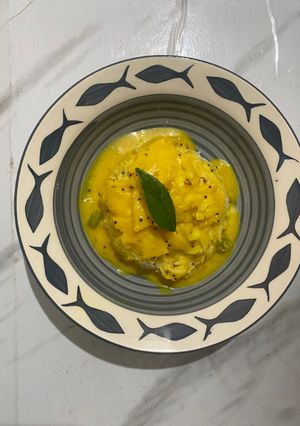 A picture of Pineapple curry.