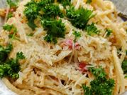 A picture of creamy cherry tomatoes pasta