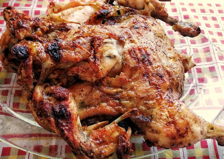 Pollo a la parrilla o barbacoa