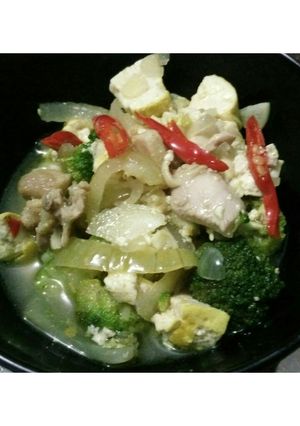 Foto resep Tumis brokoli tahu ayam