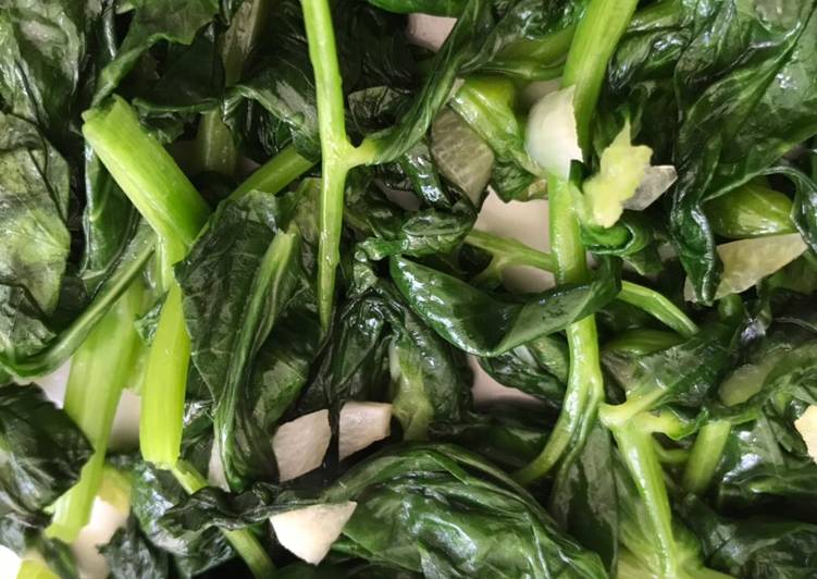 Easiest Way to Prepare Homemade Basic Stir-fried Garlic Pea Sprouts