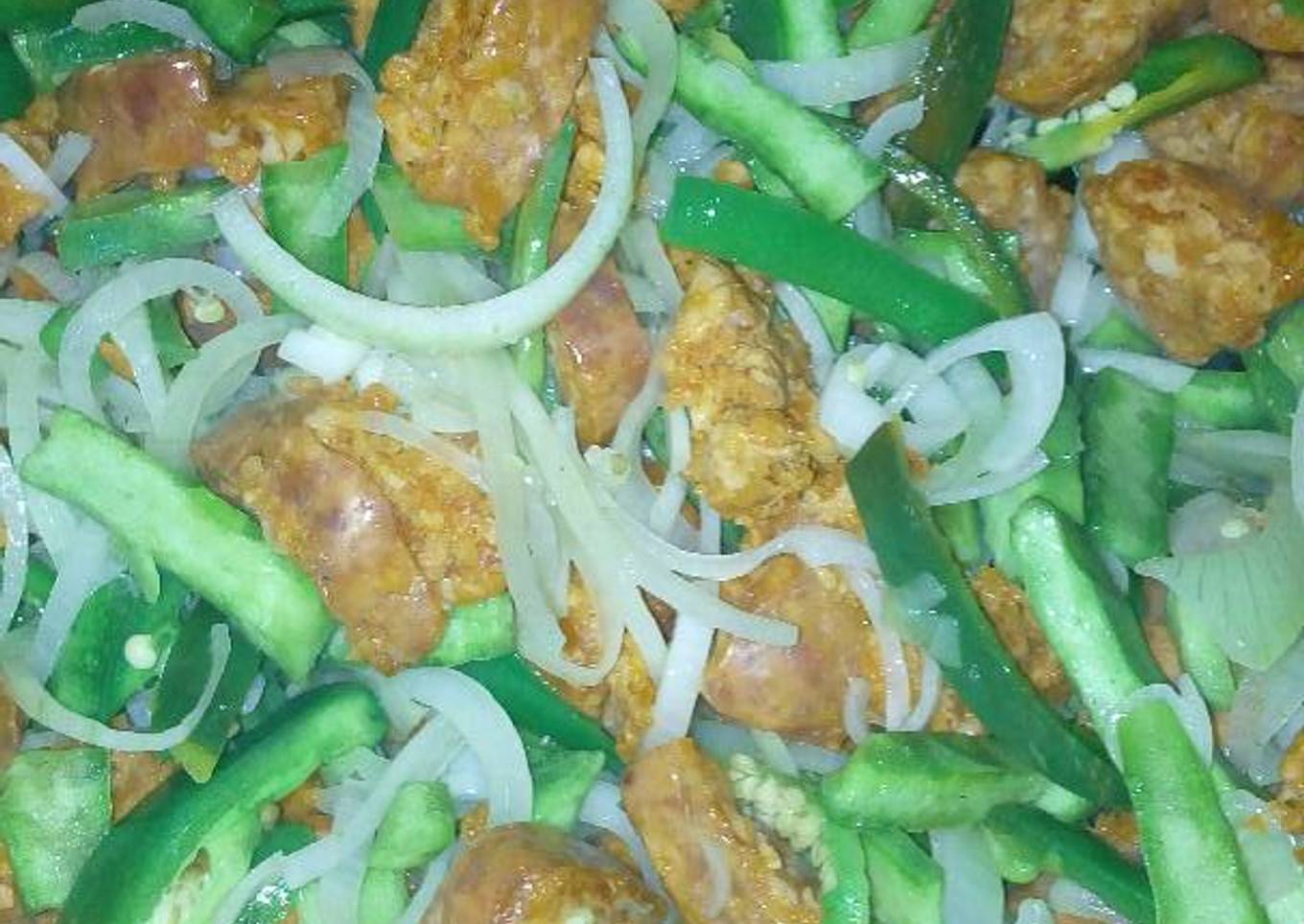 Cecina con chorizo y nopales