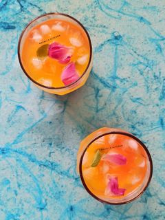 मँगो रोझ कुलर (MANGO ROSE COOLER RECIPE IN MARATHI) रेसिपी चे मुख्य फोटो