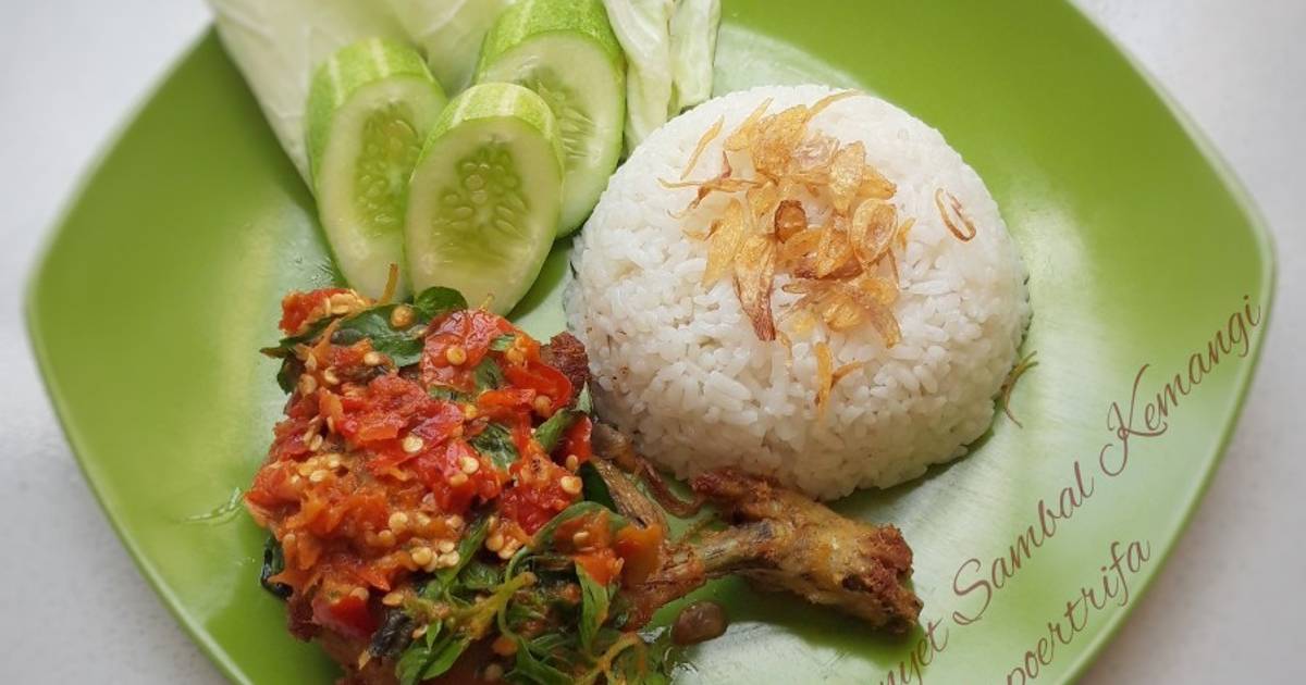 Resep Ayam Penyet Sambal Kemangi Oleh Nandita Abdi Dapoertrifa Cookpad