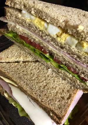 Una foto de Sándwich de verduras 🍅