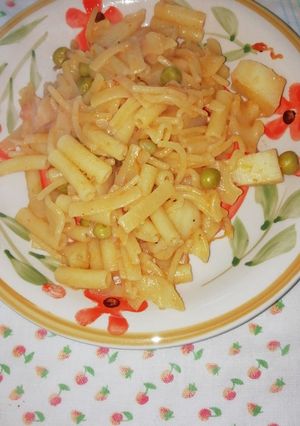 Foto di Pasta piselli e patate