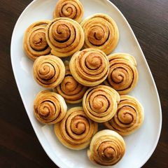 A picture of Cinnamon Rolls.