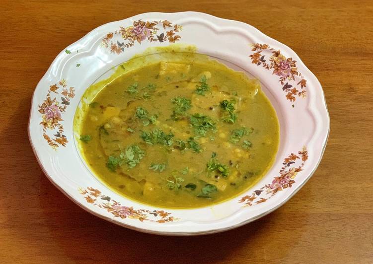 Steps to Make Any-night-of-the-week Dal Dhokli