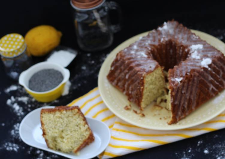 Bolo de limão e Ricotta com sementes de papoila