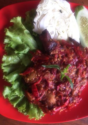 Foto resep Ayam goreng penyet sambal