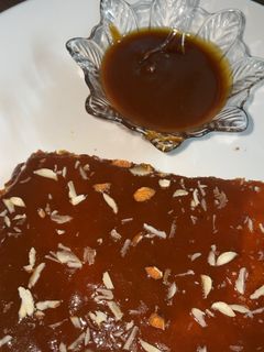 صورة لوصفة كعكة اسفنجية بصوص التوفي