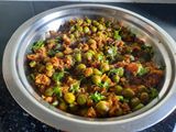 मटार-सोया खिमा (Matar Soya Kheema Recipe In Marathi)