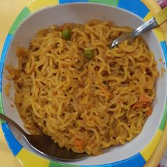 A picture of Veg atta noodles maggi.
