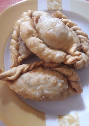Una foto de Empanadas fritas con grasa