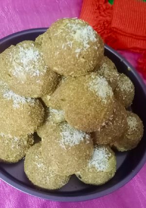 કાટલા ના લાડુ (Katla Ladoo Recipe In Gujarati) રેસીપી મુખ્ય ફોટો