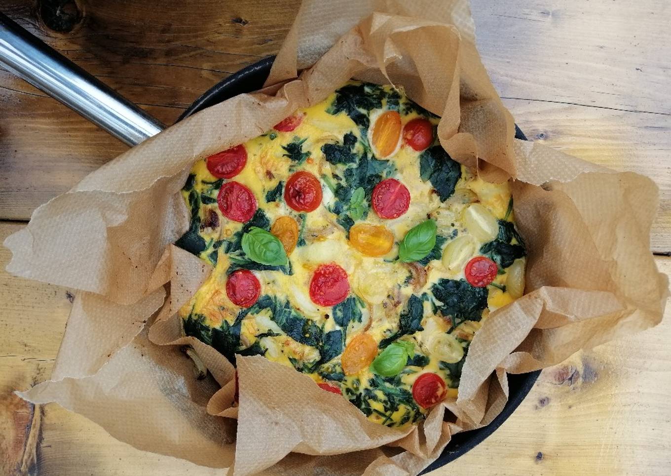 Steps to Make Super Quick Homemade Spinach, onion and cherry tomato frittata