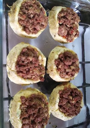 Una foto de Canastitas de papas, rellenas de carne picada