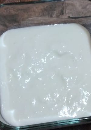 A picture of Creamy Sweet yogurt.