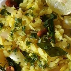 A picture of Kanda Poha.