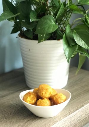 A picture of Motichoor Ladoo.