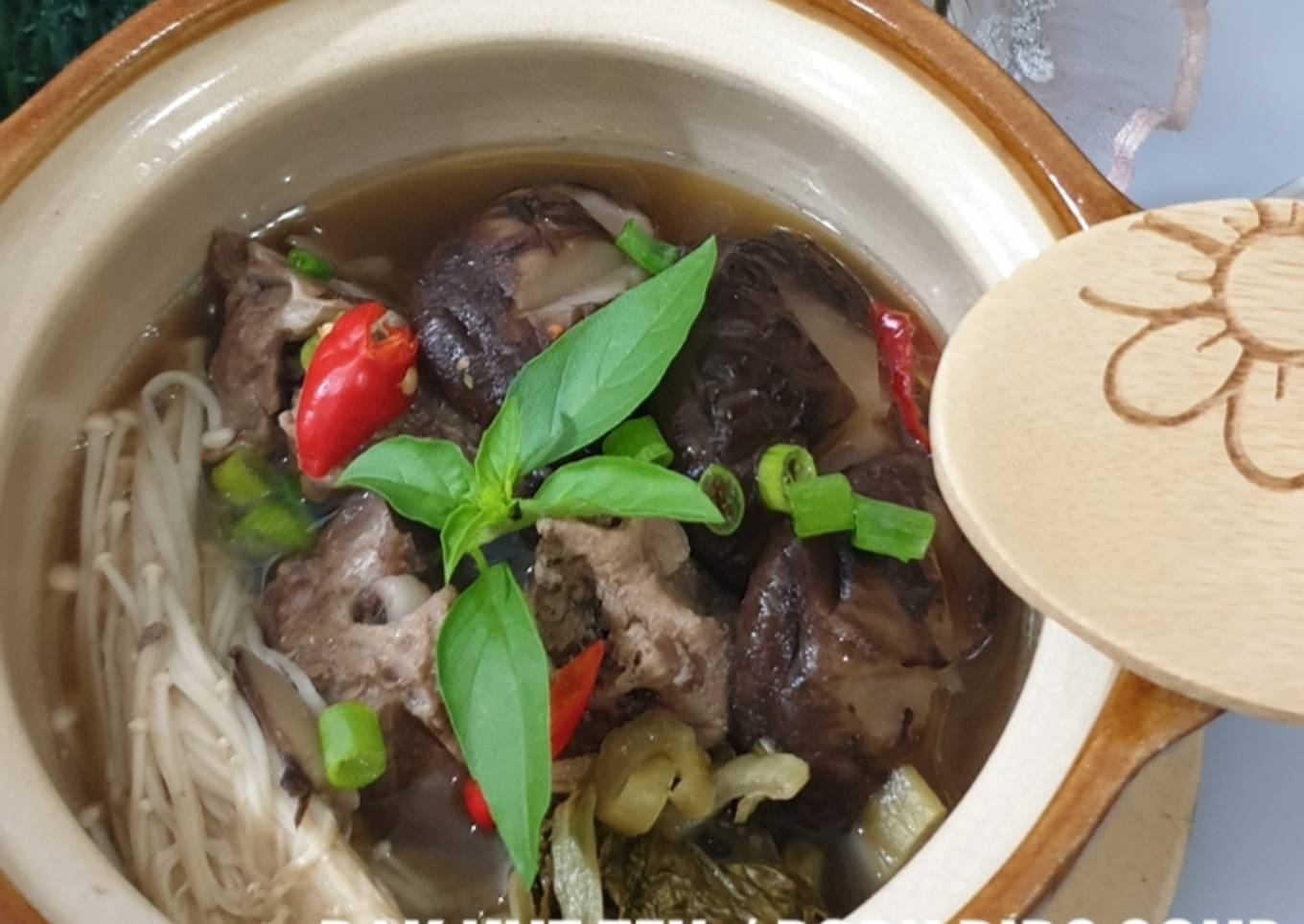 19. Bak Kut Teh / Sup Iga Babi