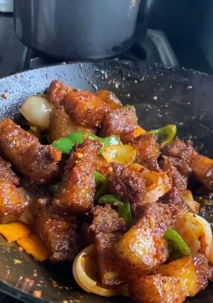 A picture of Pork fry.