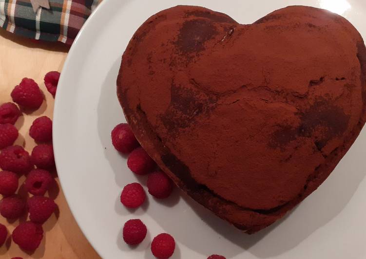 Cuore vegan rosa con yogurt