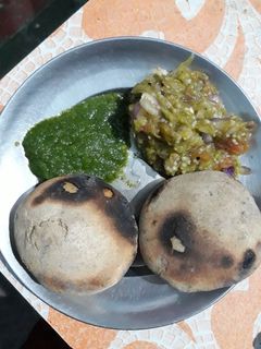 दाल बाती (dal bati recipe in Hindi) रेसिपी मुख्य फोटो