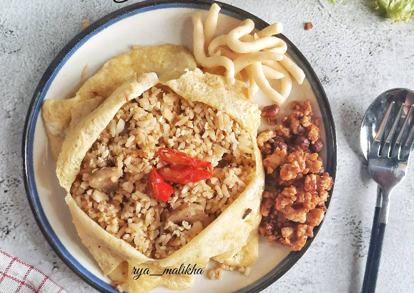 Nasi Goreng Selimut