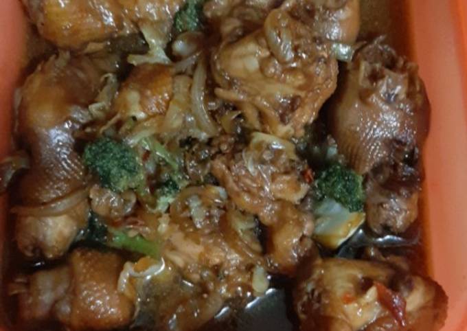 Resep Ayam kecap brokoli yang Lezat