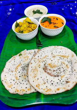 A picture of Sponge Dosa (set dosa).