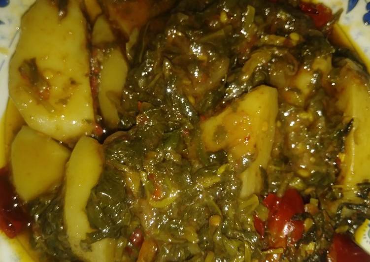 Recipe of Any-night-of-the-week Aloo methi palak ki bhujia