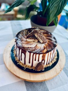 Kinder maxi king torta recept fotója