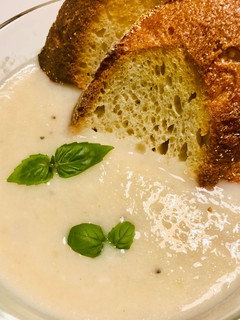 A picture of Creamy Cauliflower Soup.