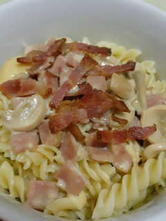 A picture of Ham & Mushroom Pasta in Béchamel Sauce.