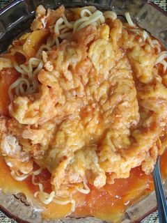 Foto resep Seblak kuah topping telor dadar #DirumahAja