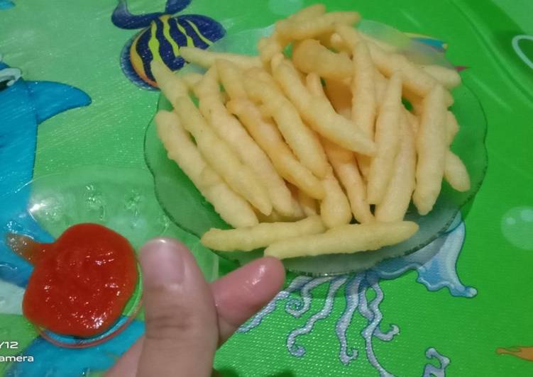 Bagaimana Membuat Stik kentang goreng Anti Gagal