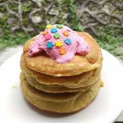 A picture of Banana Pancake Fluffy & Moist.