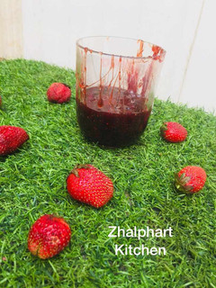 A picture of Homemade strawberry jam.