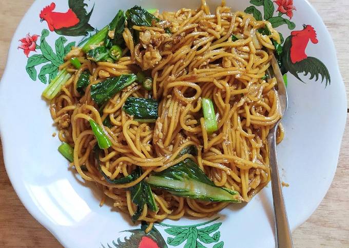 Mie goreng sedep ala tukang nasi goreng