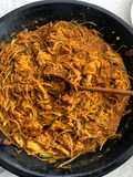 Macarronada de frango no tacho