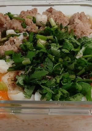 รูปของ โจ๊กไข่ขาวไก่สับคีโต